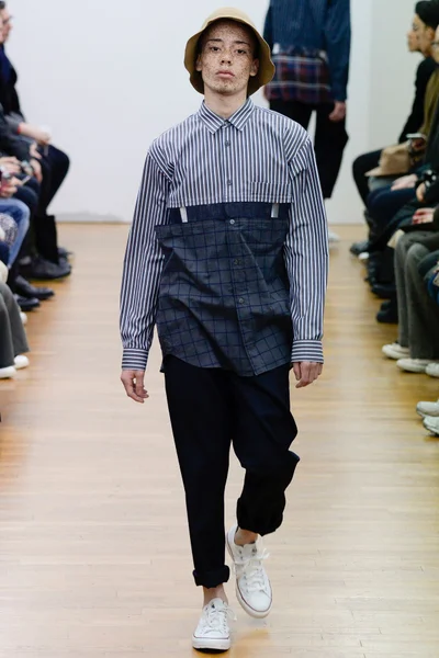 Look 24